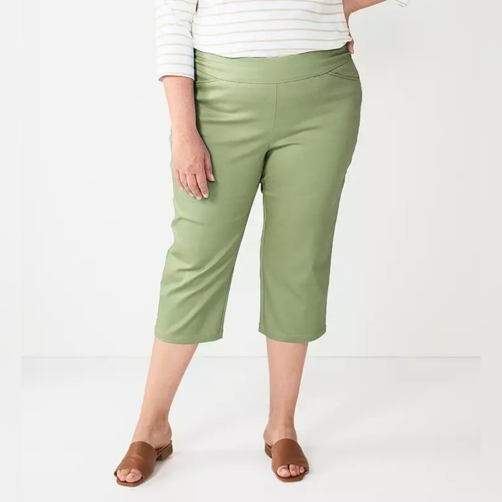 Croft & Barrow Capri Pants